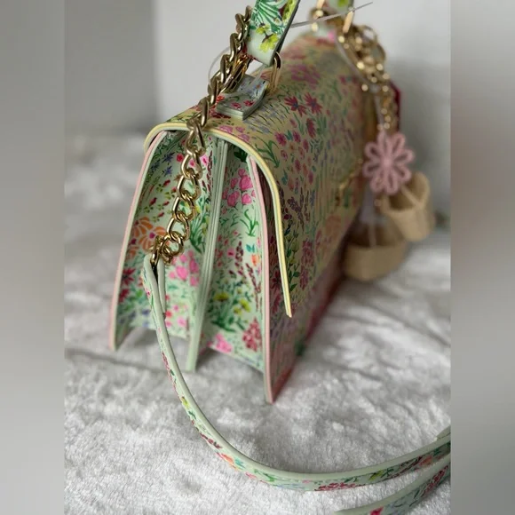 Betsey Johnson Easter Spring Floral Blossom Hearts Charm Satchel Crossbody Bag - Picture 6 of 10